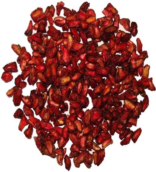 Loose dried pomegranate seeds without packaging Main image
