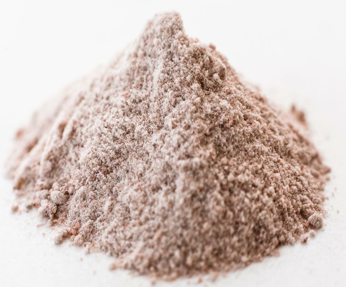 Loose black salt without packaging